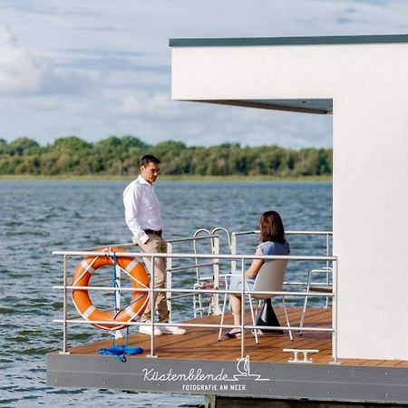 Hausboot Kranichnest Hotel Ribnitz-Damgarten Ngoại thất bức ảnh