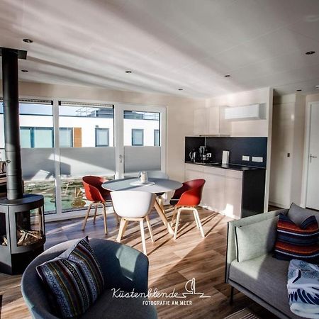 Hausboot Kranichnest Hotel Ribnitz-Damgarten Ngoại thất bức ảnh